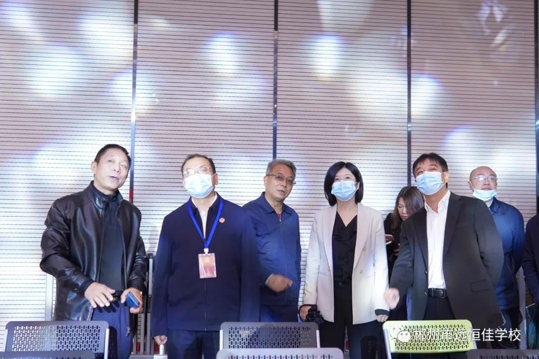 郴州市政協(xié)黨組書記、主席江波率隊(duì)來郴州遠(yuǎn)恒佳學(xué)校開展2021年1號(hào)重點(diǎn)提案督辦視察活動(dòng)